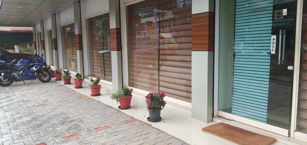 Brindavan Residency Ettumanoor Exterior photo