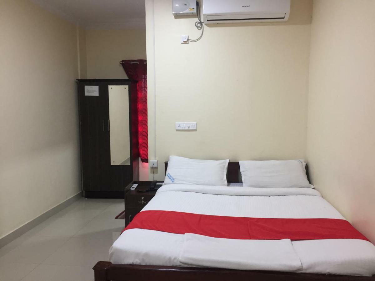 Brindavan Residency Ettumanoor Exterior photo
