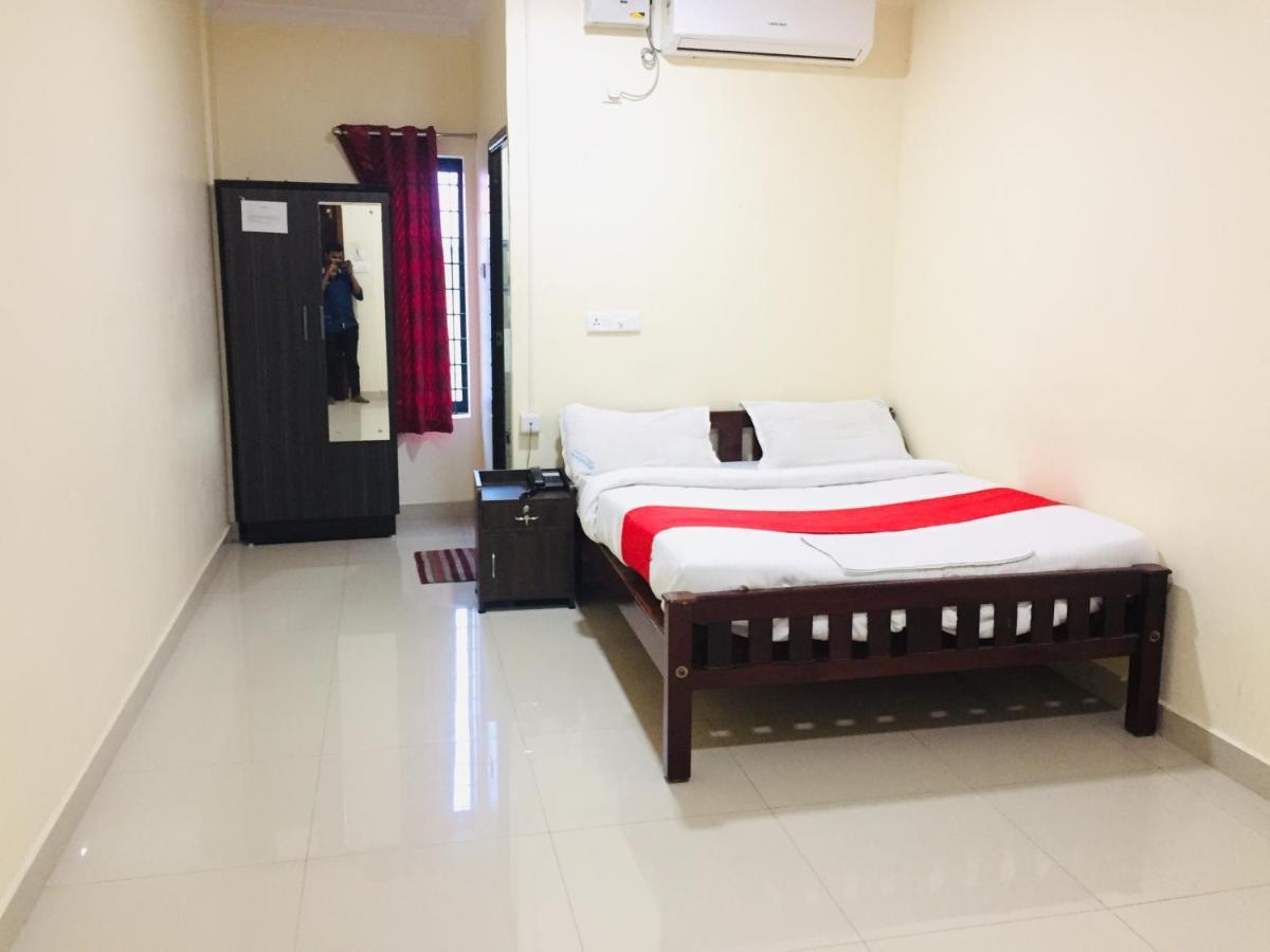 Brindavan Residency Ettumanoor Exterior photo